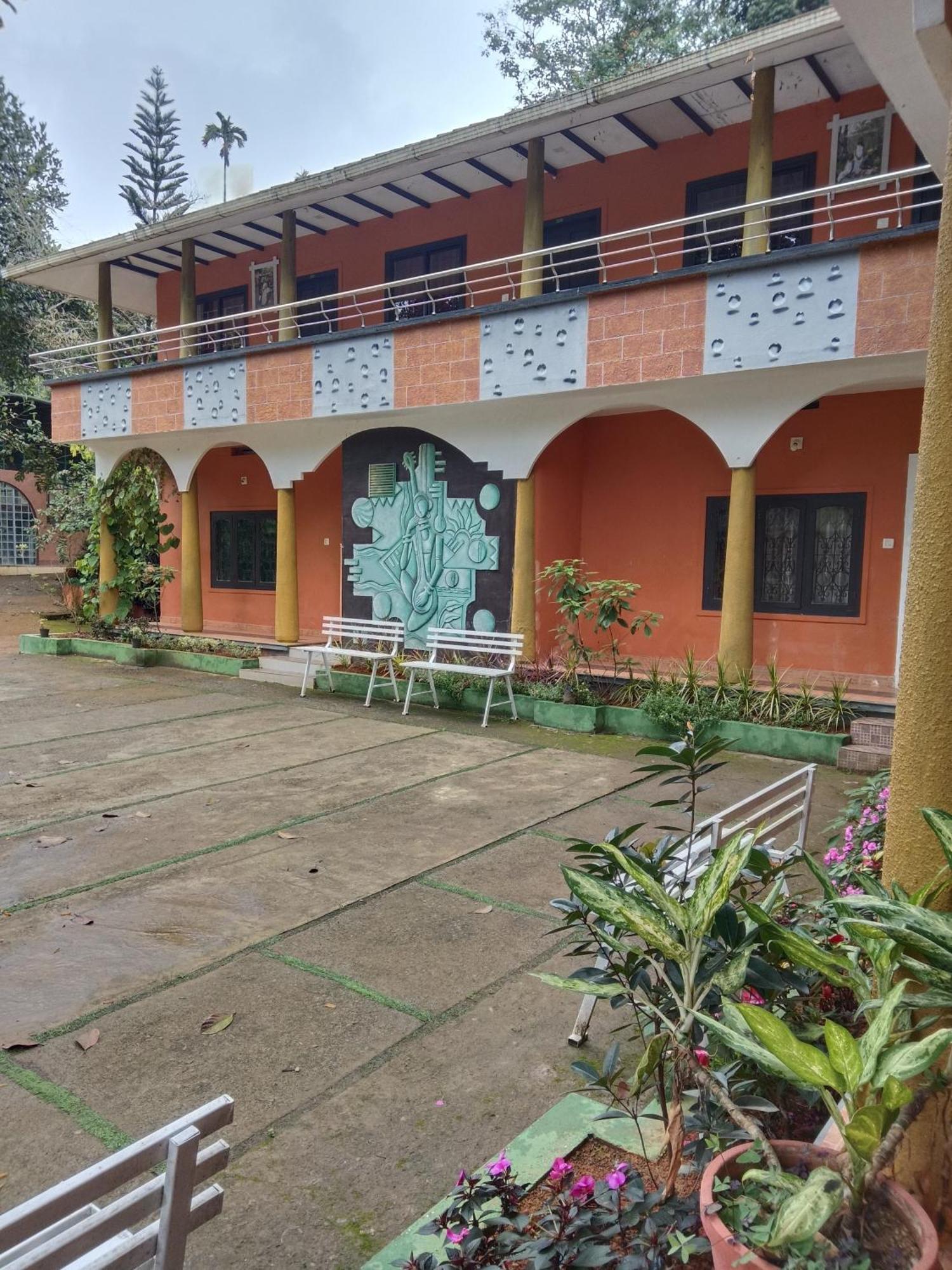 Jungle Valley Ayurvedic Spa Resort Meppadi Exterior photo