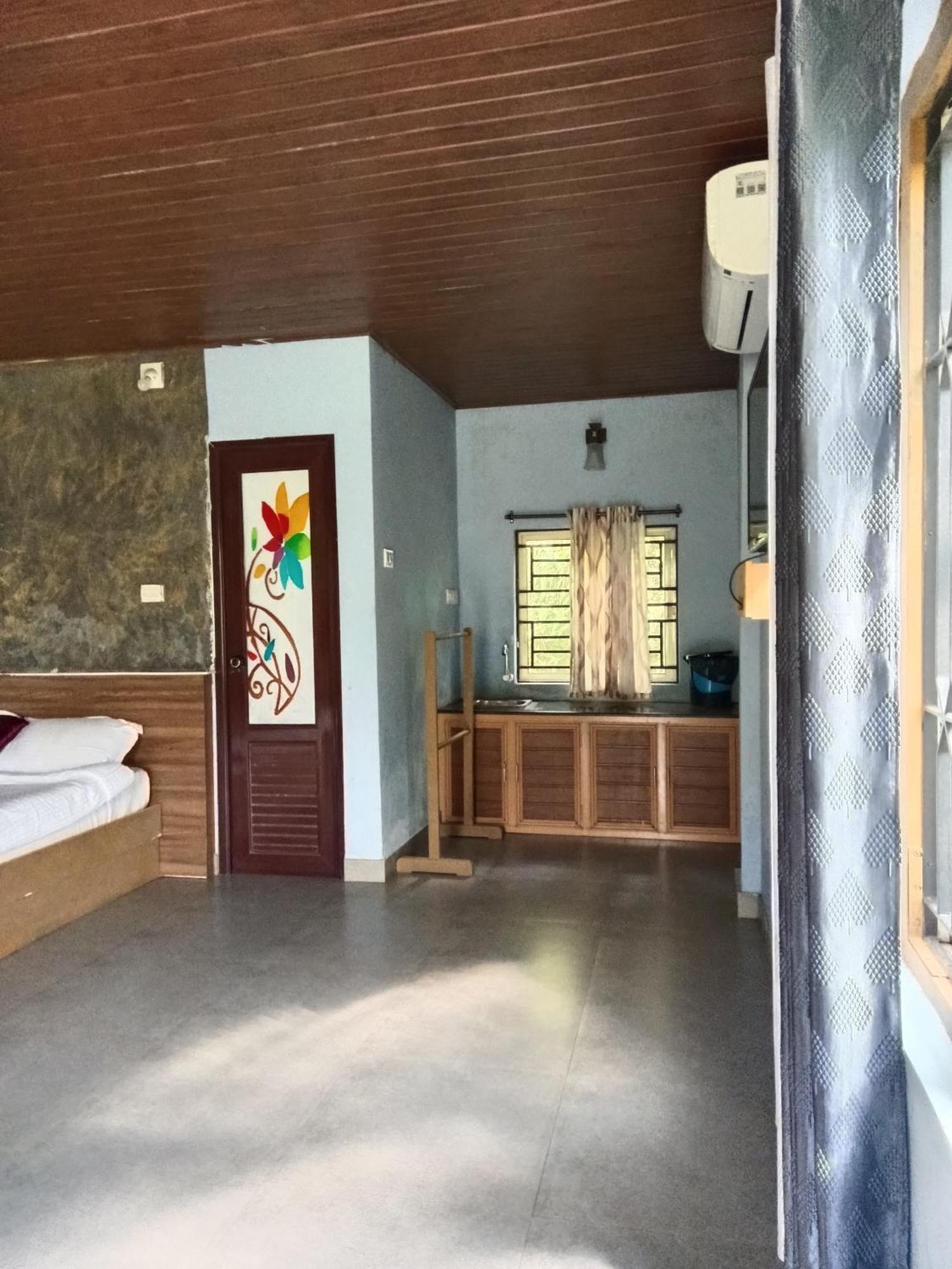 Jungle Valley Ayurvedic Spa Resort Meppadi Exterior photo